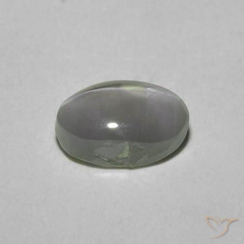 Oeil de Chat Chrysobéryl Vert moyen naturelle ovale, 1.33 ct, Translucide