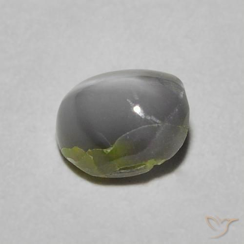 Oeil de Chat Chrysobéryl Gris moyen naturelle ovale, 0.97 ct, Opaque