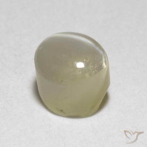 Oeil de Chat Chrysobéryl Jaune clair naturelle ovale, 0.70 ct, Translucide