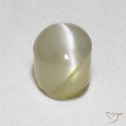 Oeil de Chat Chrysobéryl Jaune clair naturelle ovale, 0.70 ct, Translucide