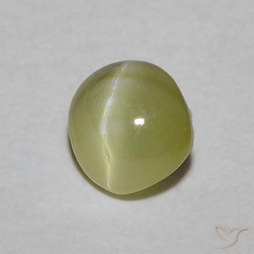 Oeil de Chat Chrysobéryl Vert jaunâtre naturelle ovale, 0.47 ct, Translucide