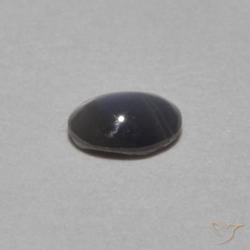 Oeil de Chat Chrysobéryl Gris argent naturelle ovale, 0.25 ct, Opaque