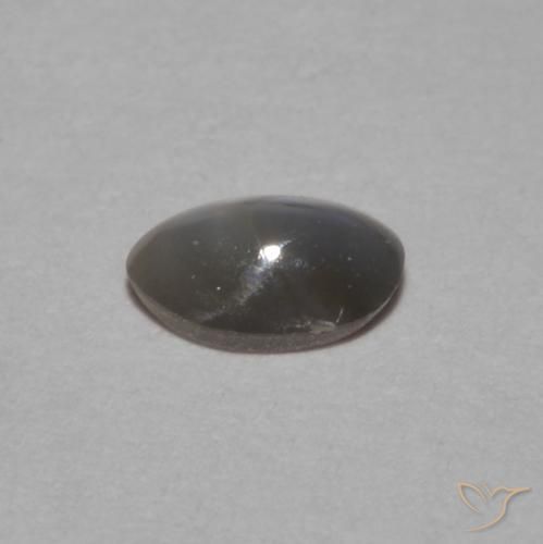 Oeil de Chat Chrysobéryl Gris argent naturelle ovale, 0.26 ct, Opaque