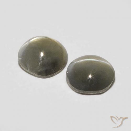 Shop natural 0.38ct Gris très clair Oeil de Chat Chrysobéryl gems, ovale, from Sri Lanka at GemSelect. In stock, global shipping!