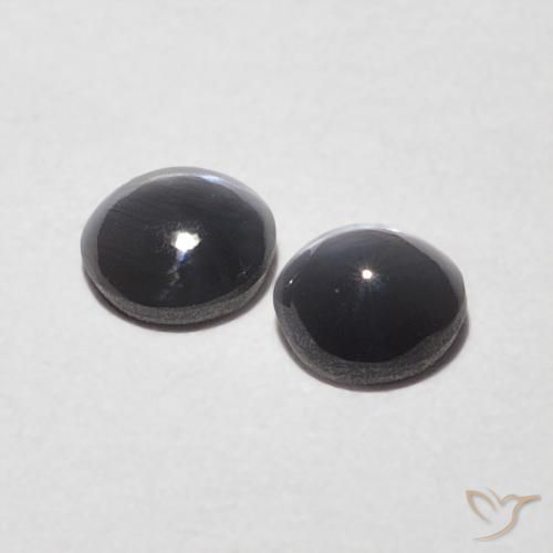 Shop natural 0.47ct Gris moyen Oeil de Chat Chrysobéryl gems, Tour, from Sri Lanka at GemSelect. In stock, global shipping!