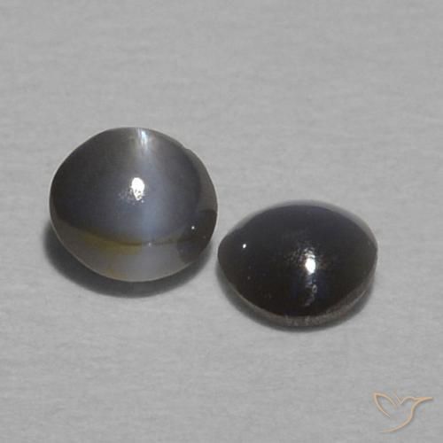 Shop natural 0.28ct Gris Oeil de Chat Chrysobéryl gems, ovale, from Sri Lanka at GemSelect. In stock, global shipping!