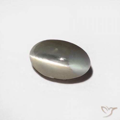 Oeil de Chat Chrysobéryl Gris très clair naturelle ovale, 0.39 ct, Opaque