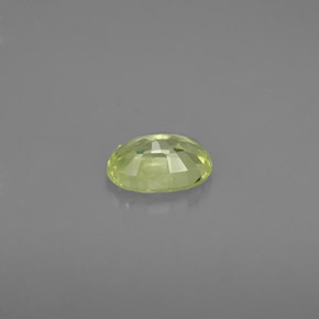 Chrysobéryl vert naturelle coupe ovale, 0,54 ct, VS