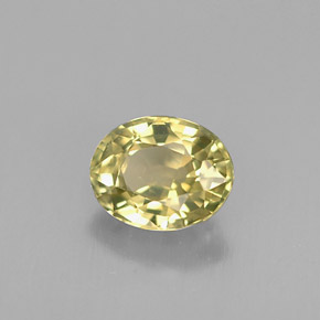Chrysobéryl Vert Doré naturelle Coupe ovale, 0.65 ct, VVS-VS