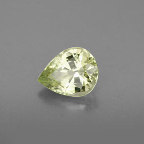Chrysobéryl vert naturelle en forme de poire, 1,50 ct, VVS