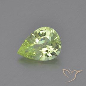 Chrysobéryl Vert jaune léger naturelle En forme de poire, 1.26 ct, VVS