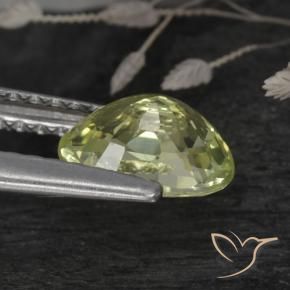 Chrysobéryl Vert jaunâtre naturelle ovale, 1.07 ct, VVS
