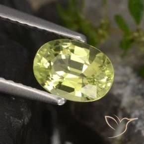 Chrysobéryl Jaune moyen naturelle ovale, 0.98 ct, VVS