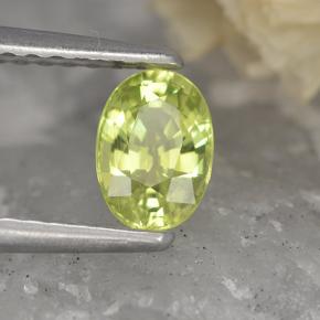 Chrysobéryl Jaune moyen naturelle Coupe ovale, 0.65 ct, VVS