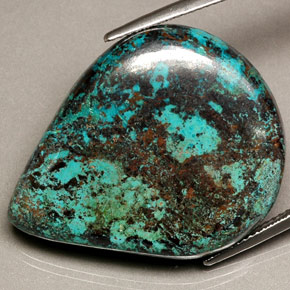 Chrysocolle multicolore naturelle en forme de poire, 43,81 ct, opaque