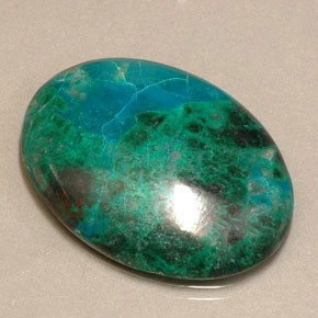 Chrysocolle multicolore naturelle coupe ovale, 20,04 ct, opaque