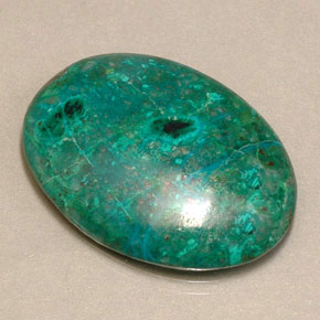 Chrysocolle multicolore naturelle coupe ovale, 16,38 ct, opaque