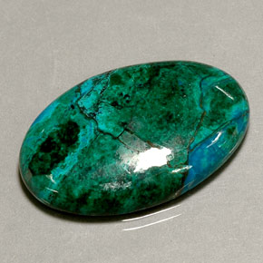 Chrysocolle Multicolore naturelle Coupe ovale, 32.46 ct, Opaque