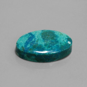 Chrysocolle multicolore naturelle coupe ovale, 10,54 ct, opaque