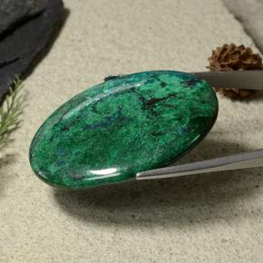 Chrysocolle Multicolore naturelle Coupe ovale, 60.48 ct, Opaque