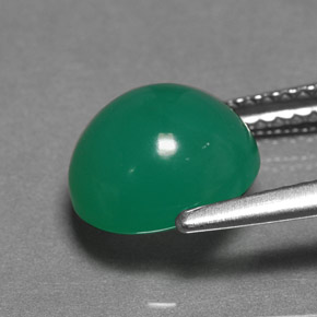 Chrysoprase vert naturelle coupe ovale, 2,77 ct, translucide