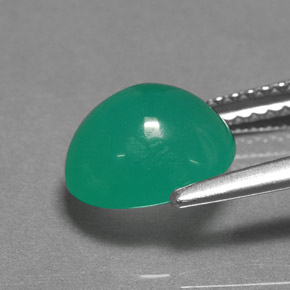 Chrysoprase vert naturelle coupe ovale, 2,52 ct, translucide