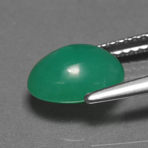 Chrysoprase vert naturelle coupe ovale, 1,98 ct, translucide
