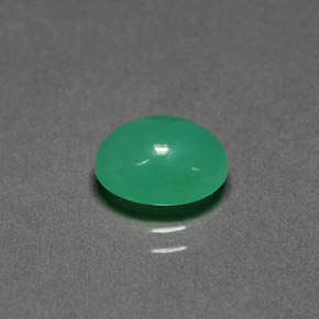 Chrysoprase vert naturelle coupe ovale, 1,90 ct, translucide
