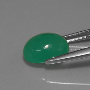 Chrysoprase vert naturelle coupe ovale, 2,14 ct, translucide