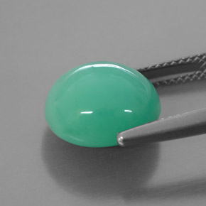 Chrysoprase Vert naturelle Coupe ovale, 7.55 ct, Translucide