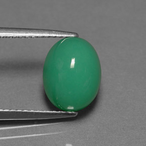 Chrysoprase vert naturelle coupe ovale, 3,93 ct, translucide