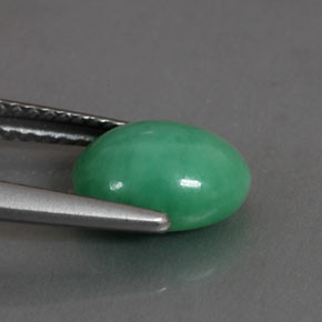 Chrysoprase vert naturelle coupe ovale, 2,03 ct, opaque