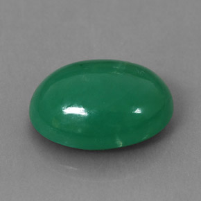 Chrysoprase vert naturelle coupe ovale, 3,90 ct, opaque