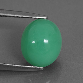 Chrysoprase vert naturelle coupe ovale, 2,70 ct, opaque