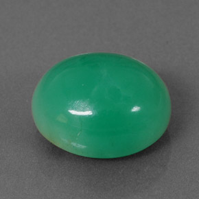 Chrysoprase vert naturelle coupe ovale, 4,67 ct, opaque