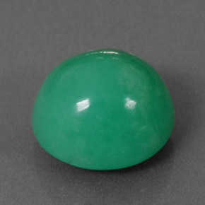 Chrysoprase vert naturelle coupe ovale, 5,73 ct, opaque