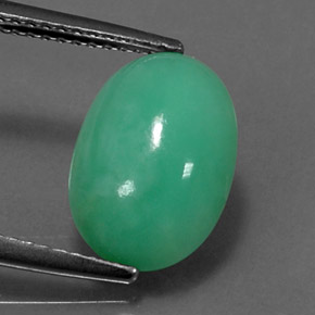 Chrysoprase vert naturelle coupe ovale, 4,43 ct, opaque