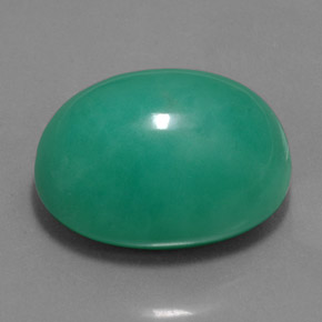 Chrysoprase vert naturelle coupe ovale, 51,98 ct, opaque
