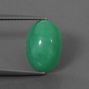 Chrysoprase vert naturelle coupe ovale, 5,69 ct, opaque