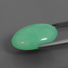 Chrysoprase vert naturelle coupe ovale, 11,64 ct, opaque