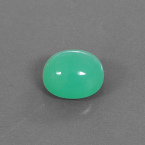 Chrysoprase vert naturelle coupe ovale, 2,83 ct, opaque