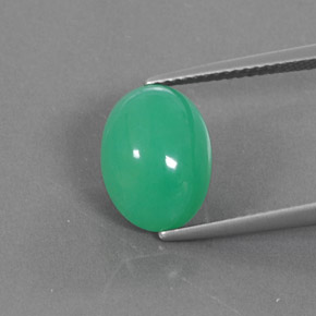 Chrysoprase vert naturelle coupe ovale, 5,44 ct, opaque