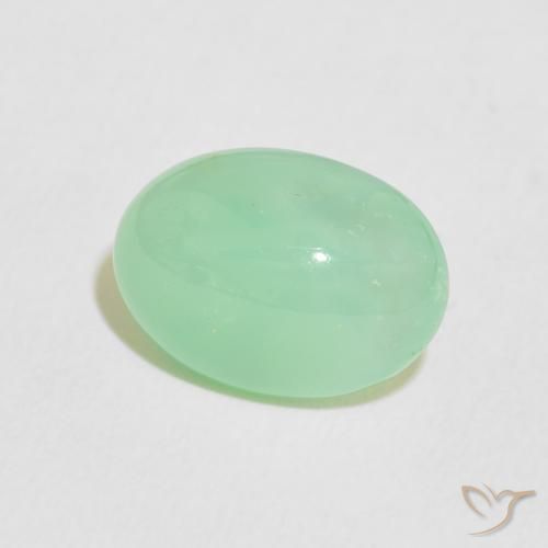 Chrysoprase Vert trèfle léger naturelle ovale, 4.68 ct, Translucide