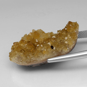 Géode de citrine jaune naturelle forme fantaisie, 40,22 ct, opaque