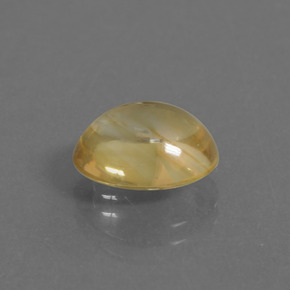 Citrine or naturelle coupe ovale, 3,42 ct, transparent