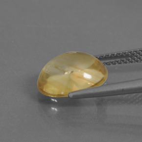 Citrine or naturelle coupe ovale, 3,42 ct, transparent