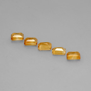 Achetez naturel 4,64ct jaune citrine gems, taille émeraude, en provenance brésil chez gemselect. en stock, livraison internationale!