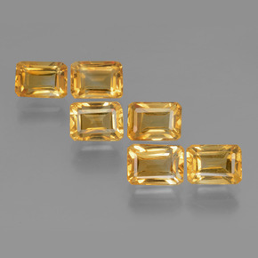 Achetez naturel 6,92ct doré citrine gems, taille émeraude, en provenance madagascar chez gemselect. en stock, livraison internationale!