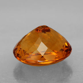 Citrine orange naturelle coupe ovale, 7,16 ct, IF
