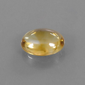 Citrine or naturelle coupe ovale, 2,74 ct, transparent